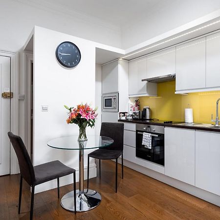 The Apartments By Capital London Exterior photo